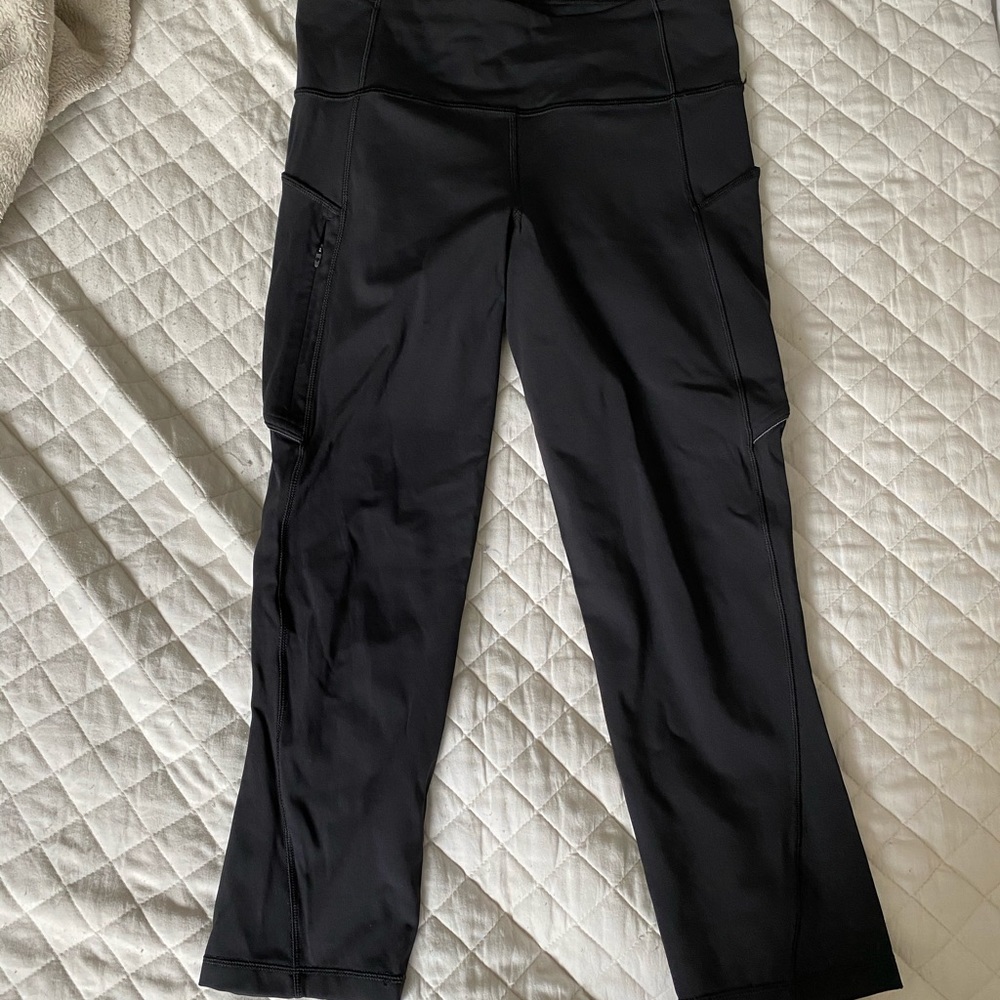 WOMENS BLACK SPEED TIGHT CROP TIGHT SZ 6